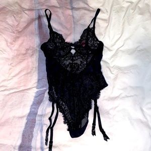 La senza lace black bodysuit
